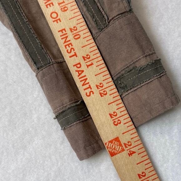 Scully Long Sleeve Pearl Snap Distressed Striped Shirt Womens Medium Brown - Picture 10 of 11